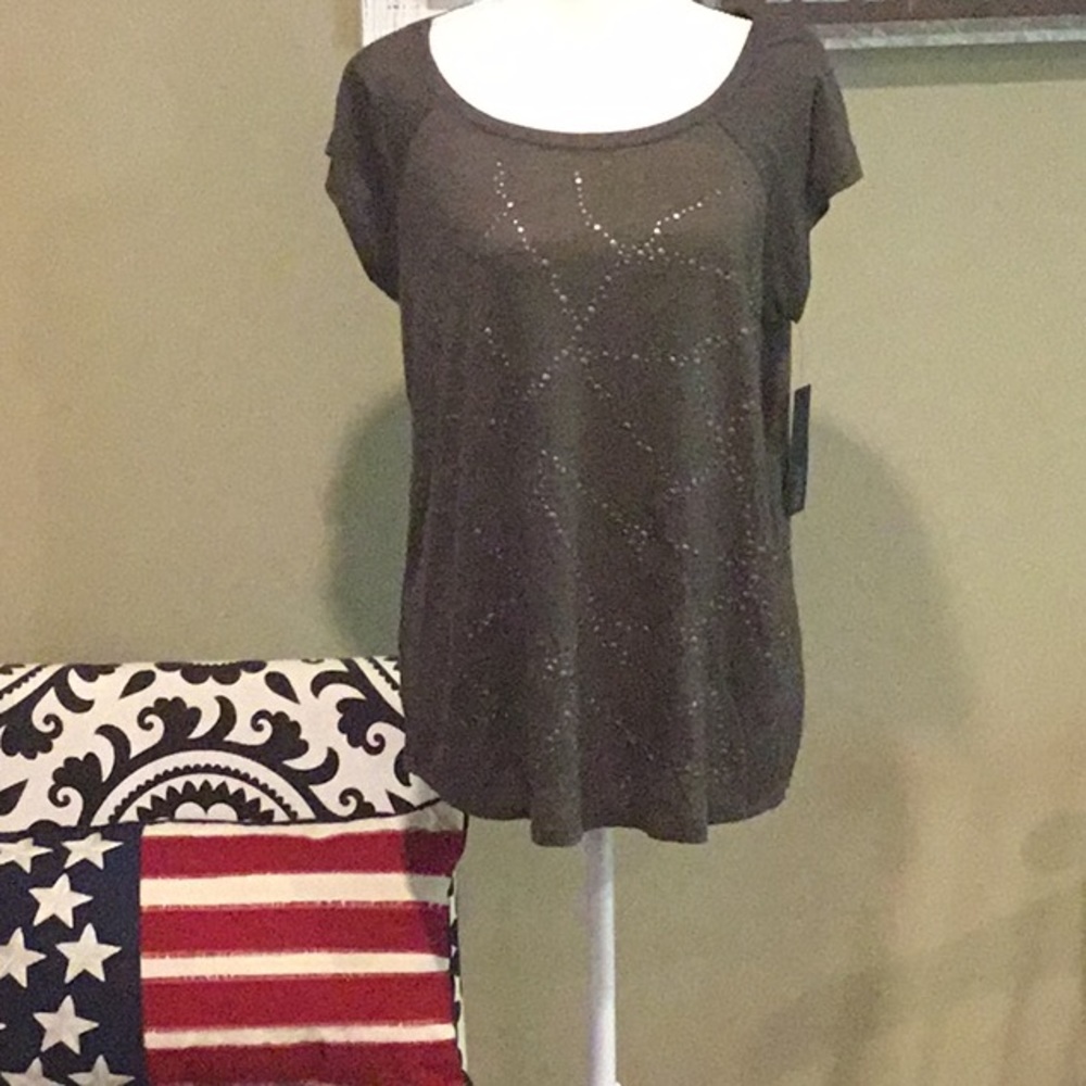 NWT Apt9 Tee